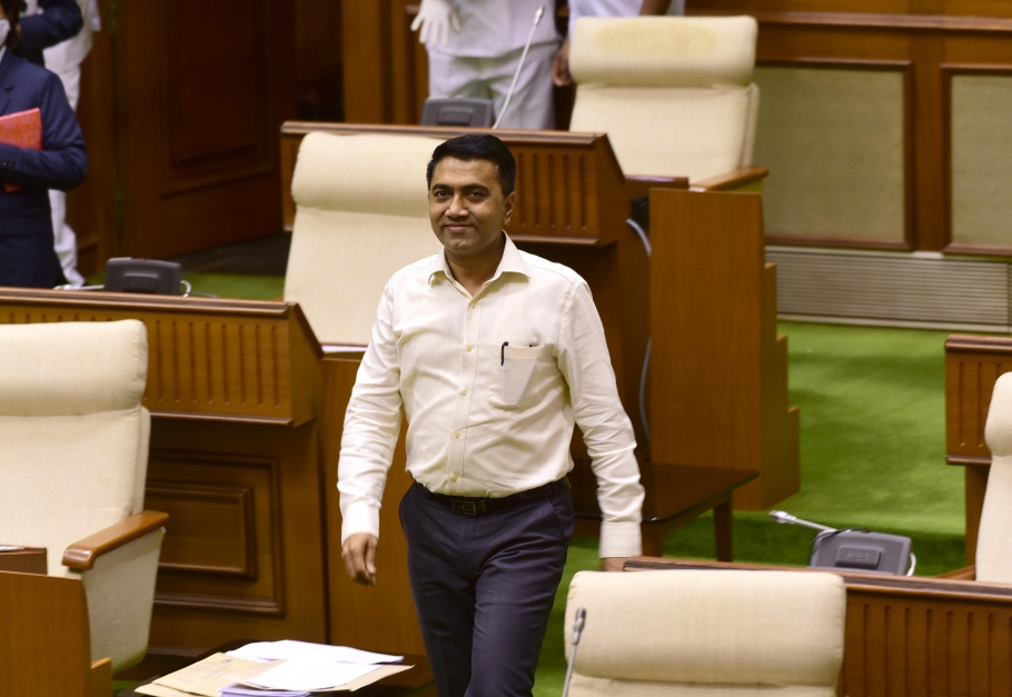 भूमिपुत्रांना घर, जमिनींचे हक्क