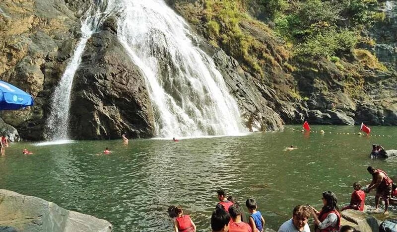 सोमवारपासून दूधसागर पर्यटक टॅक्सीसेवा होणार सुरू