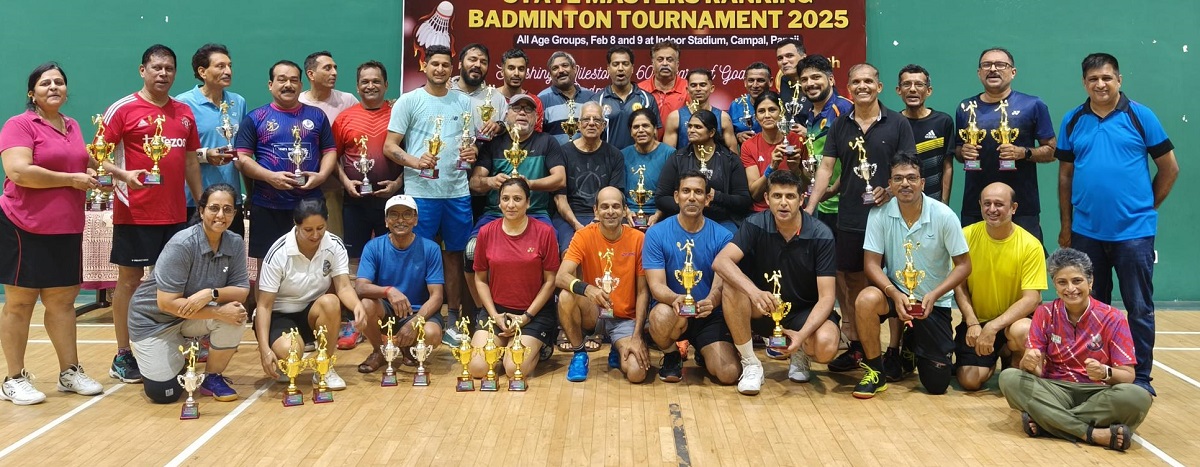 राज्य मास्टर्स मानांकन बॅडमिंटन स्पर्धेत बेट्टी, तानाजी, मंजिरीला तिहेरी किताब