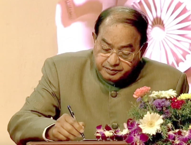 गोव्याच्या राजकारणातील वादळे