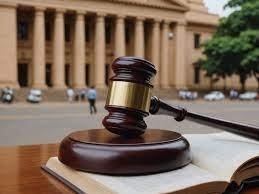 फिर्यादीच्या कोलांटउडीमुळे खून प्रकरणातील संशयित दोषमुक्त