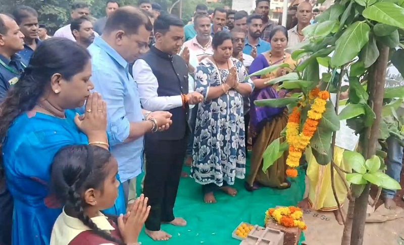 खाप्रेश्वर मंदिराबाबत लोकांना दिलेला शब्द पाळला : मुख्यमंत्री