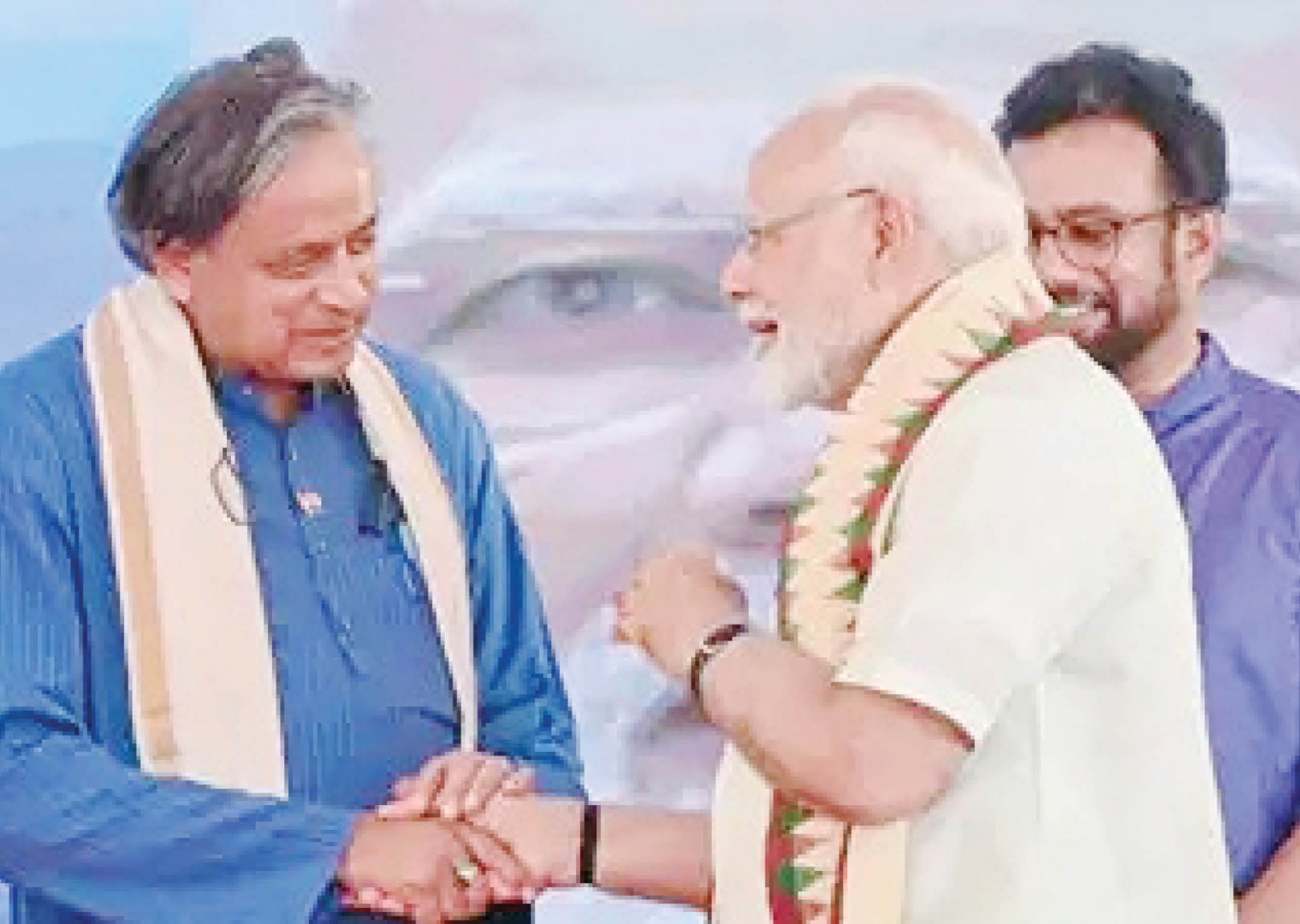 पक्षभेदापलीकडची व्यापक राष्ट्रनीती
