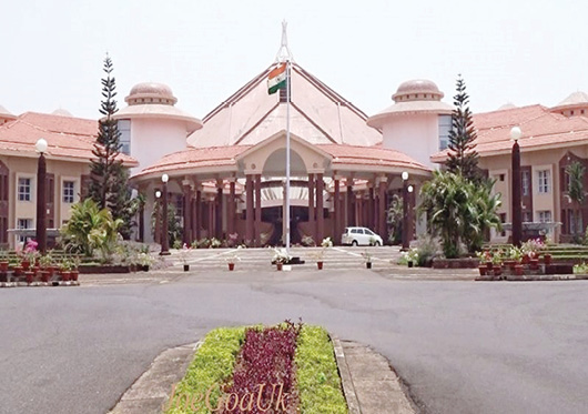 विरोधकांनाही संधी द्यावी !