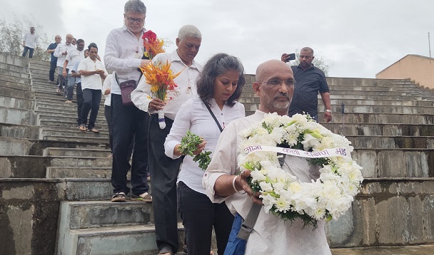 कला अकादमीचे कोसळलेले सभागृह दुरुस्त न झाल्याने कलाकारांकडून आंदोलन