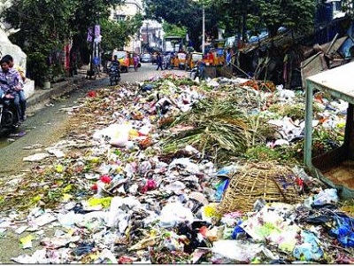 कचरा फेकणाऱ्या वाहनांना आता १० हजारांचा दंड