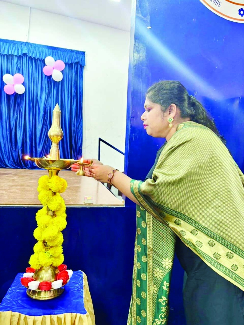 माझं प्रेरणास्थान माझ्या  शिक्षिका