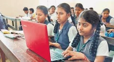 सरकारी शाळेतील इंटरनेट सुविधेत वर्षभरात ९ टक्के वाढ