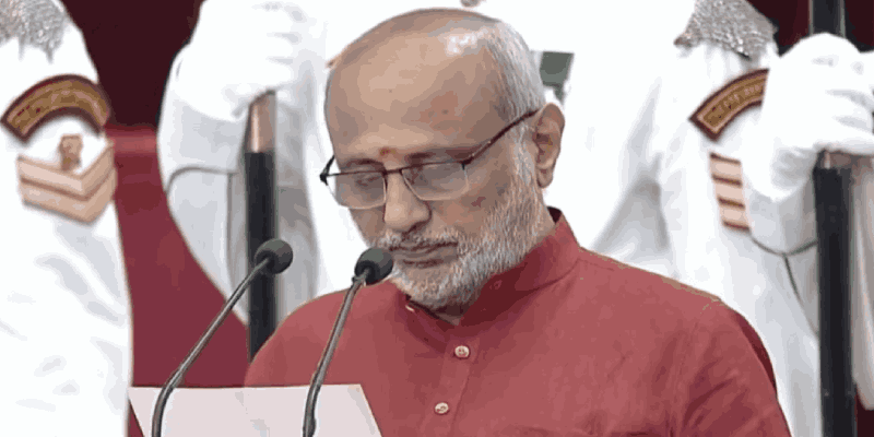 दिल्ली : सीपी राधाकृष्णन यांनी घेतली उपराष्ट्रपतीपदाची शपथ