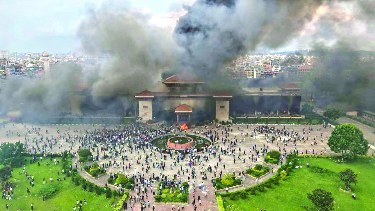 नेपाळचा धडा सर्वच देशांसाठी