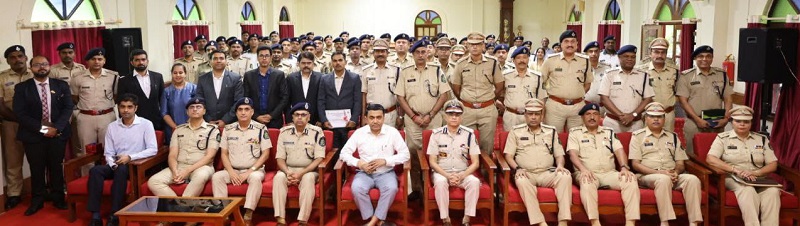 पोलीस-वकिलांमध्ये समन्वय नसल्यामुळेच गुन्हेगार सुटतात !