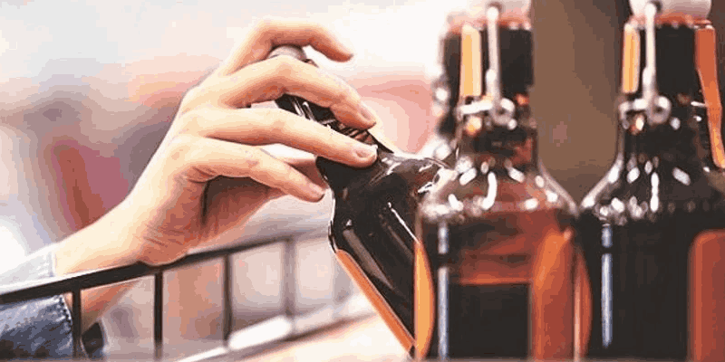 गोव्याची २००० मेट्रिक टन दारू परदेशात