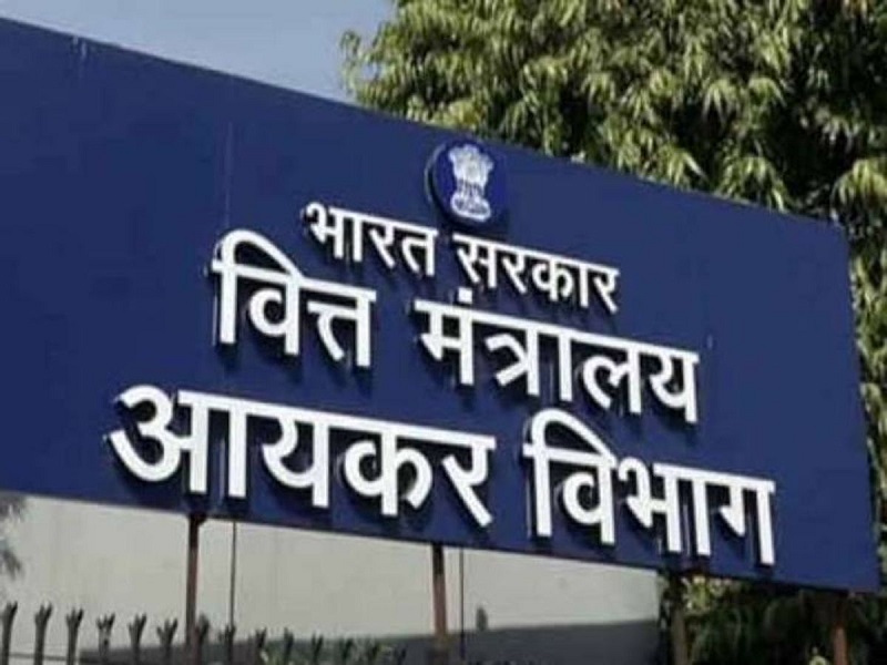 करचुकवेगिरीच्या संशयावरून कोलवा, जुने गोवेत छापे