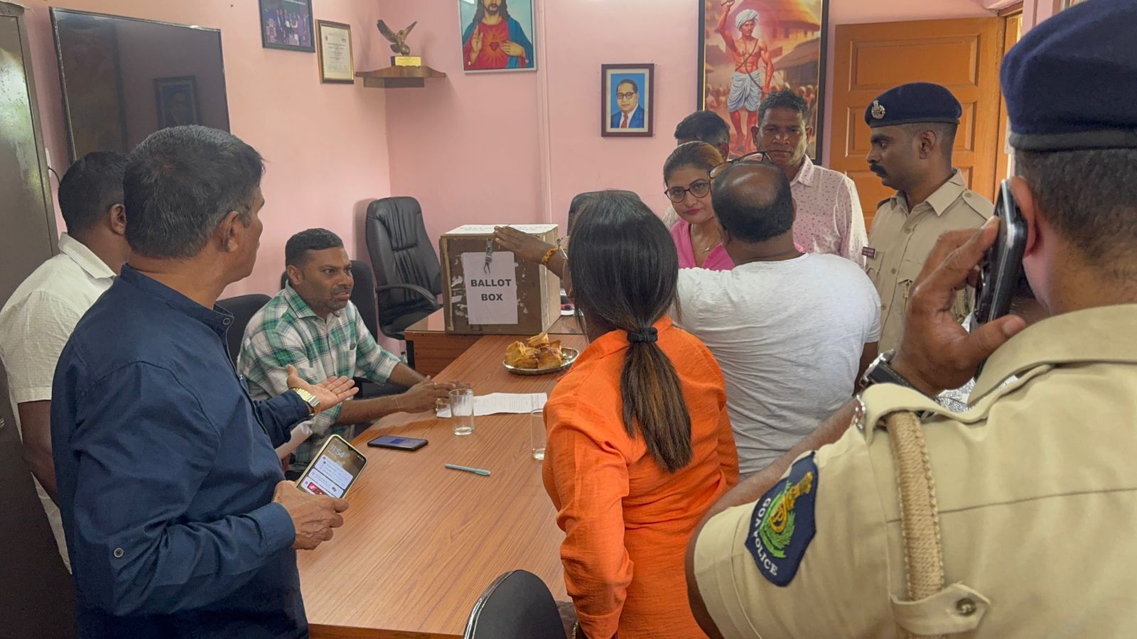 दवर्ली सरपंच, उपसरपंच निवडणूक गोंधळानंतर लांबणीवर
