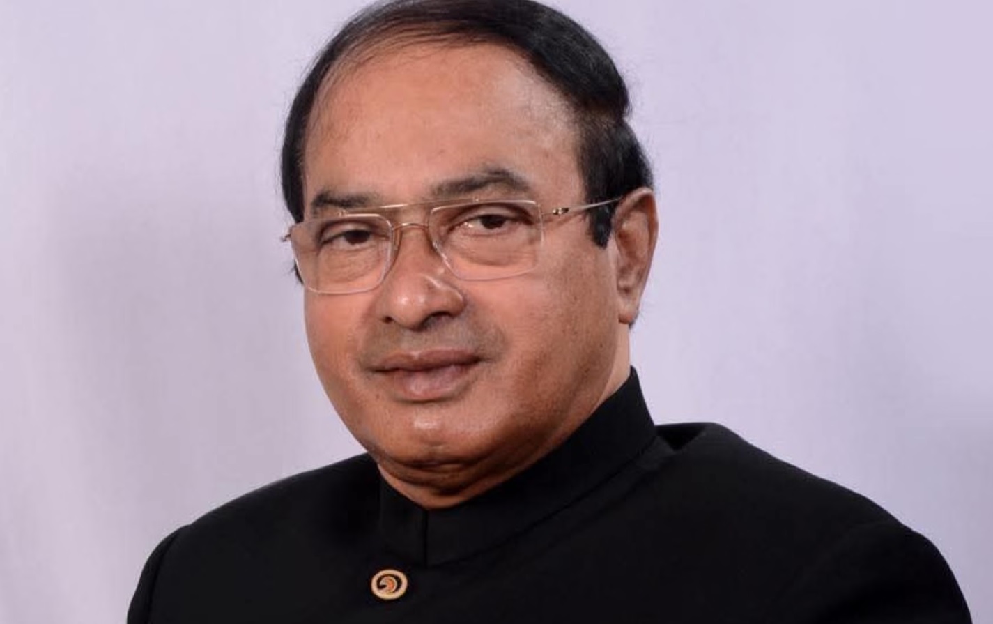 रवी नाईक : राजकारणातील अवलिया!