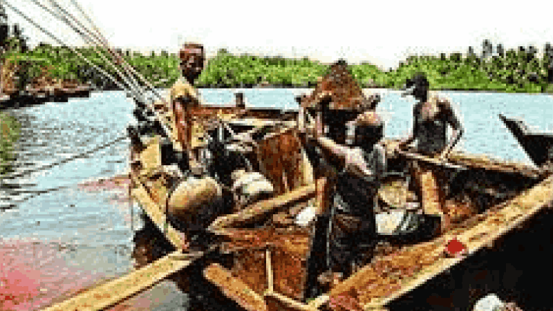 पेडणेतील बेकायदा वाळू उपसा : सात जणांना अटक