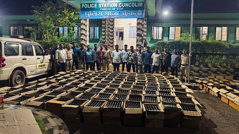 भाड्याच्या ट्रकमधून बेकायदा मद्यवाहतूक उघड