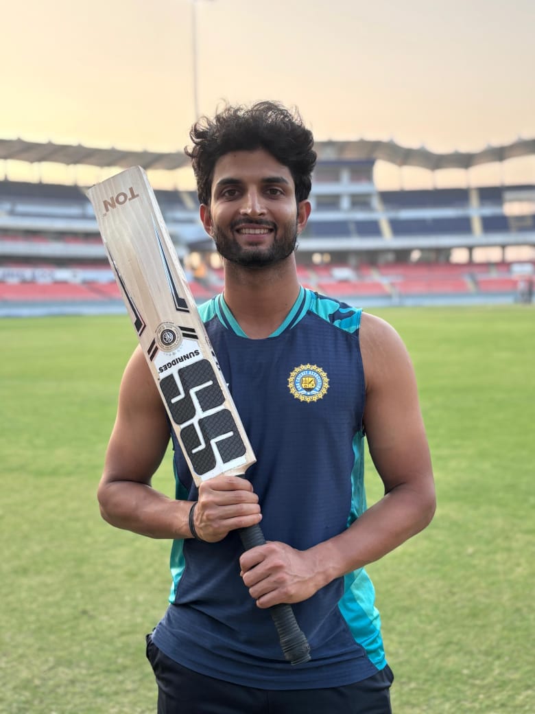 मध्य प्रदेशविरुद्ध गोव्याची भक्कम सुरुवात