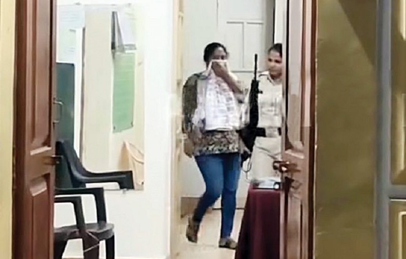 पूजा नाईकची गुन्हा शाखेकडून चार तास चौकशी