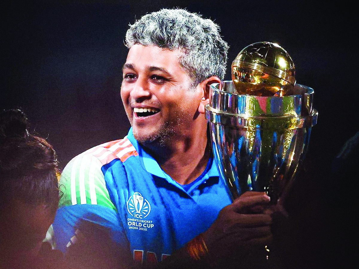 अमोल मुजुमदार : पडद्यामागचा नायक