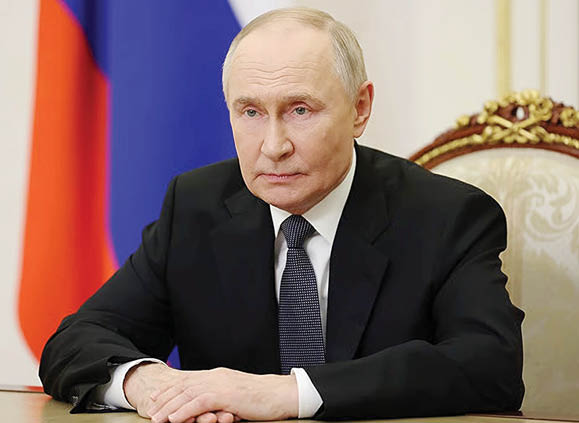 जगाच्या तंत्रज्ञानाची ‘चावी’ मिळवण्याचा नवा डाव