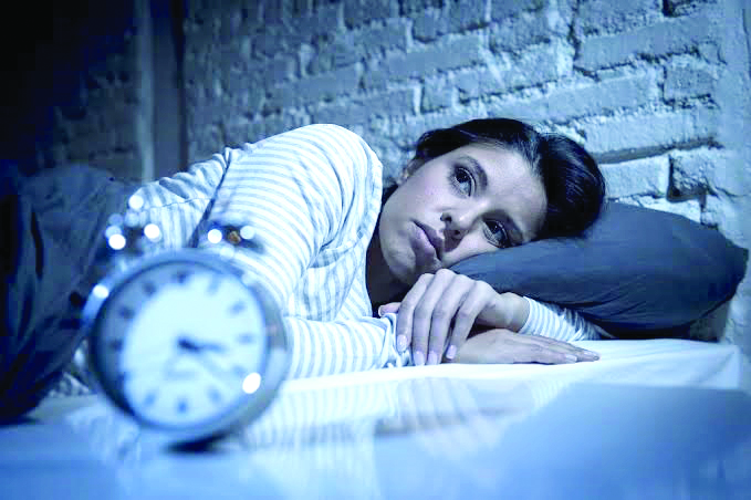 स्त्रियांमध्ये झोपेच्या अभावाचे गंभीर परिणाम