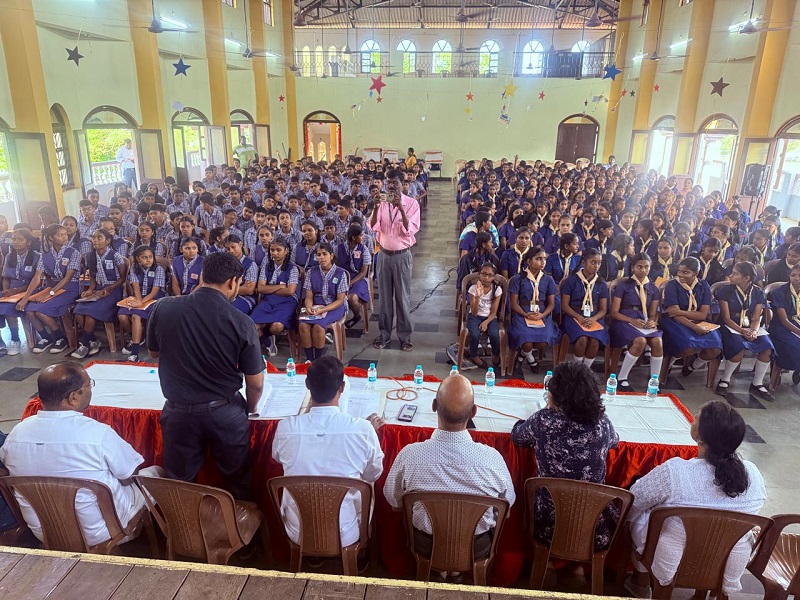 चिंचणी देवसू पंचायतीच्या बालग्रामसभेत विद्यार्थ्यांनी मांडल्या ५० सूचना