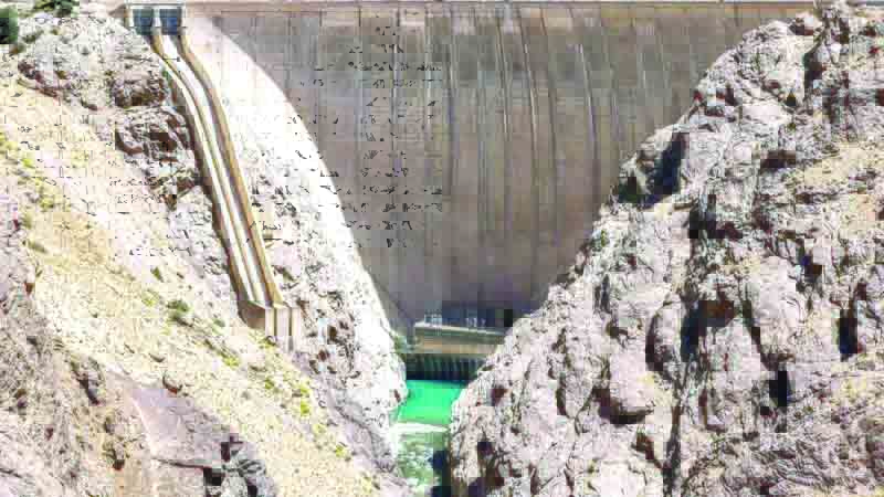 तेहरानसमोर पिण्याच्या पाण्याचे गंभीर आव्हान