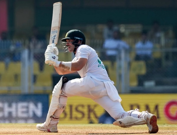 दक्षिण आफ्रिका मालिका विजयाच्या उंबरठ्यावर