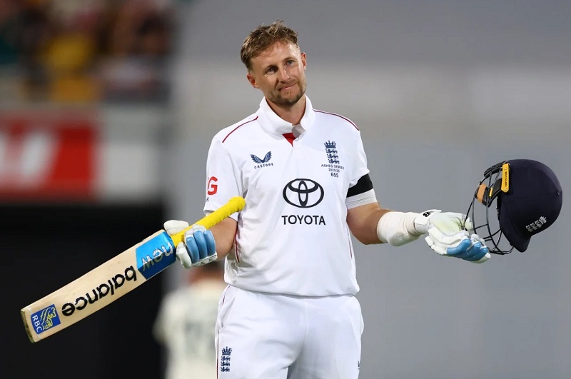 ज्यो रूटचे ऑस्ट्रेलियात पहिले कसोटी शतक