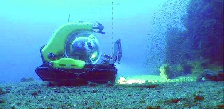 गूढ आणि अथांग सागर: पॅसिफिक ते हिंदी महासागरातील रोबोटिक संशोधनाची क्रांती