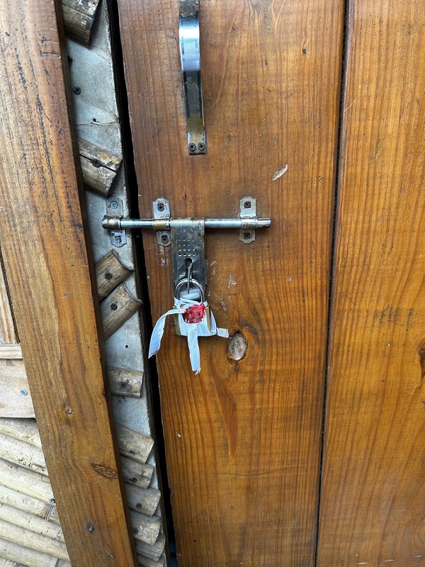 वागातोर, आसगावातील क्लब, ब्यूटीक रिसॉर्ट आस्थापने सील