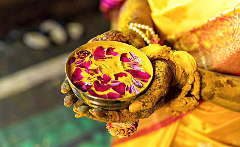 विवाह संस्कारातील हळदी समारंभ : एक अर्थपूर्ण विधी आणि परंपरा