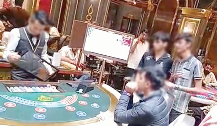 गोव्याचा जुगार अड्डा बनवणार का ?