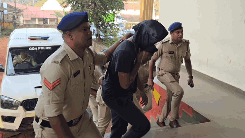 चोरीच्या सोन्यावर कर्ज घेऊन खरेदी केले कपडे, बाईक, कार : ऑनलाइन गेमिंगवर ही उडवले