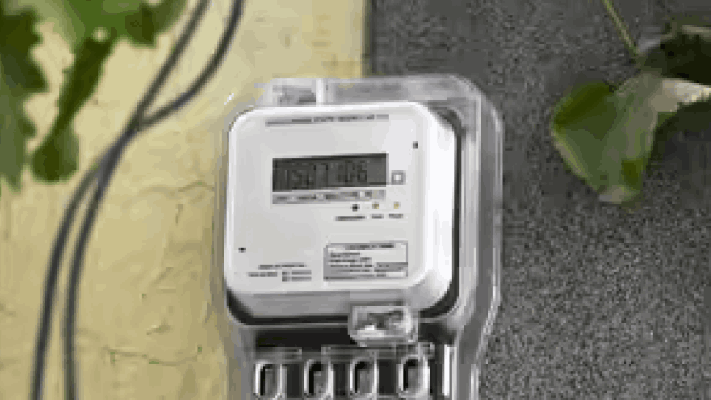 वीज विभाग मीटर घराबाहेर हलवण्याची मुदत वाढवणार