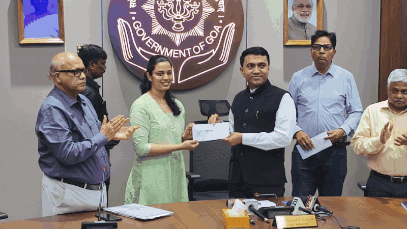 बदलीसाठी आमदारांचा वशिला आणल्यास दूर वर होणार बदली : मुख्यमंत्री डॉ. प्रमोद सावंत