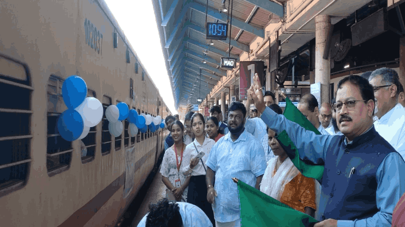 मडगावातून पहिली रेल्वे वालांकिनीसाठी रवाना