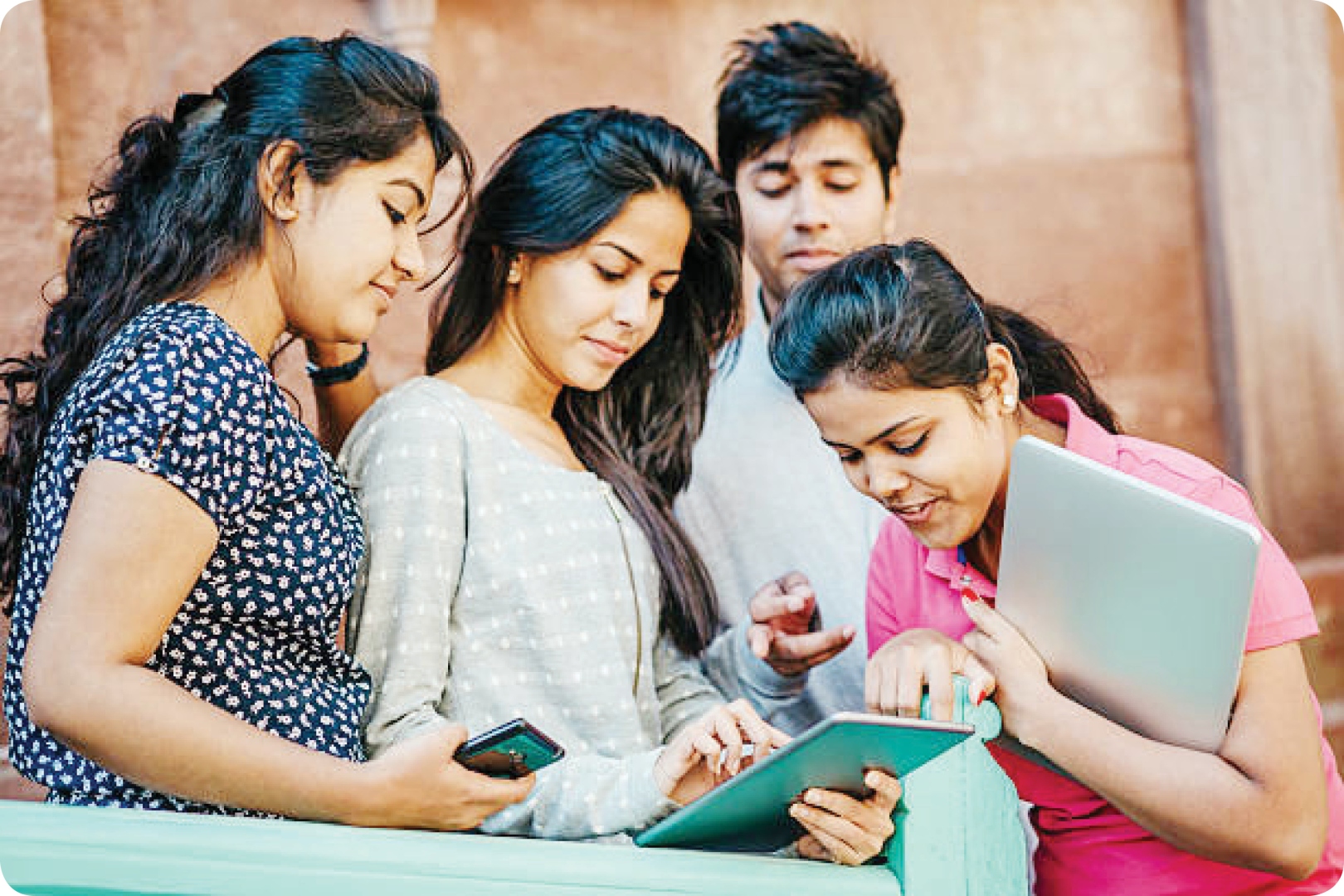 स्पर्धा परीक्षा यशमंत्र: चालू घडामोडी आणि सामान्य ज्ञानाचा सराव