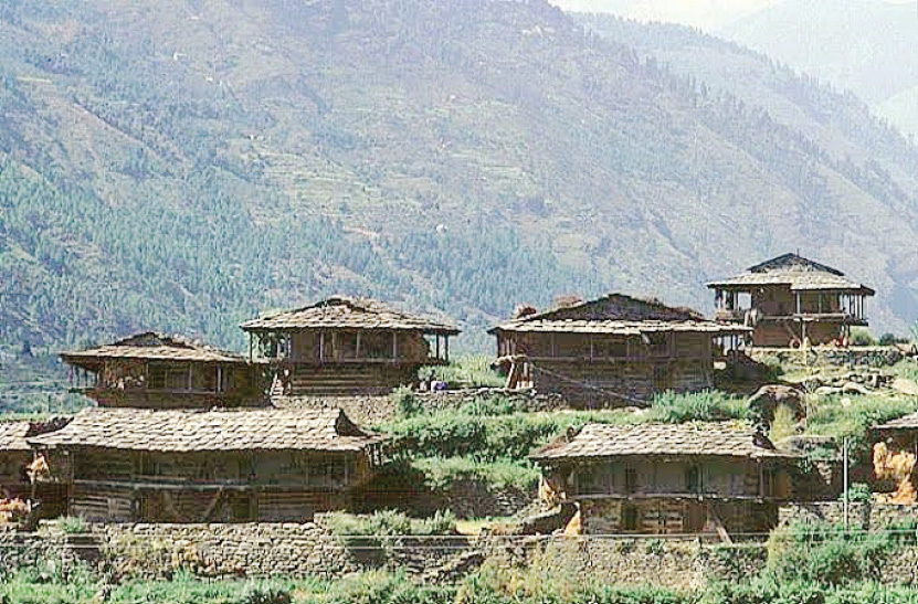 हिमाचल प्रदेशातील दगडी घरे :  जना गावातील माझा अनुभव