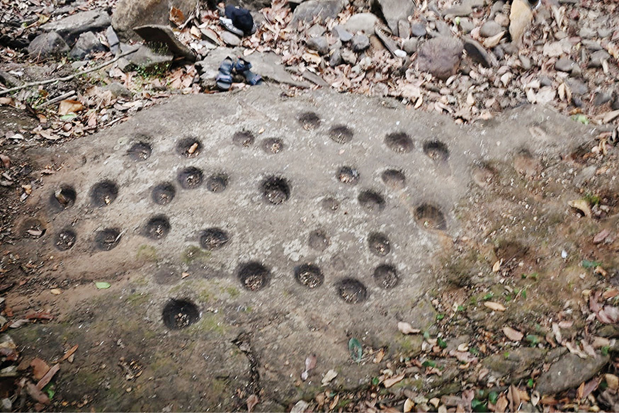 हिरवाईतील खोतीगाव