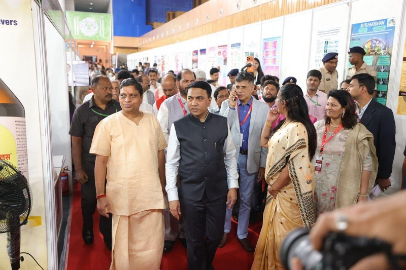 गोव्याला आयुर्वेदिक पर्यटन केंद्र बनवण्यासाठी प्रयत्नशील