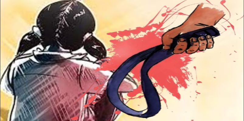 'तुला नीट आकडे देखील लिहिता येत नाही..!' म्हणत बापाने चिमूकलीला बेदम बडवले; झाला मृत्यू