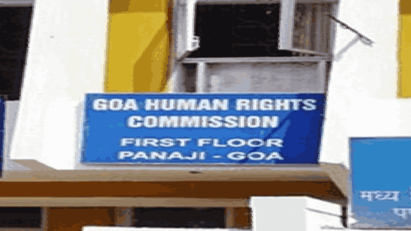 वेतनातून गेलेली अतिरिक्त रक्कम ग्रॅच्युईटीतून वसूल करण्याचा प्रकार