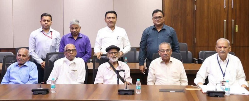 स्वातंत्र्य सैनिकांची पेन्शन ९ हजारांवरून १२ हजार रुपये