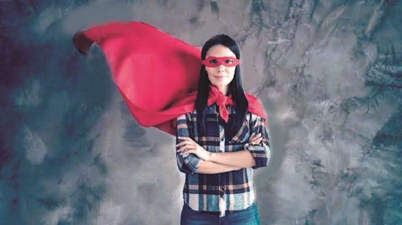 ‘सुपरवुमन सिंड्रोम’ परिपूर्णतेच्या धावपळीत हरवलेली ती...