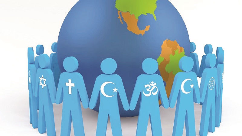 ध्रुवीकरणाच्या राजकारणात हरवत चाललेले बंधुत्व