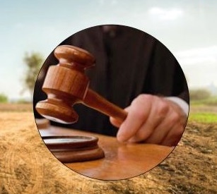 सरकारी जागेवर अतिक्रमण केलेल्यांची नावे सादर करा!