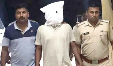 संशयिताने २० तरुणींना जाळ्यात ओढल्याची भीती