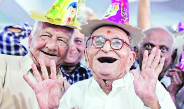 वृद्धाश्रम...  एक नवीन दृष्टिकोन माझाही